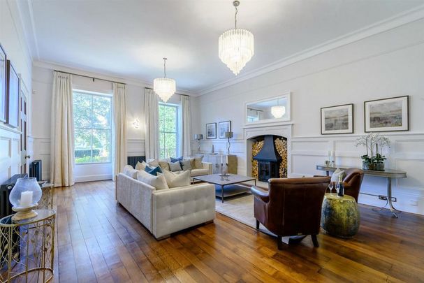 6 bedroom detached house to rent - Photo 1