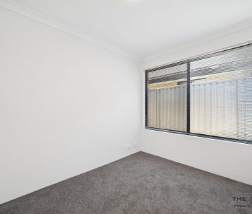 Freshly Updated Home Offering Comfort and Convenience in Leghorn - Photo 5