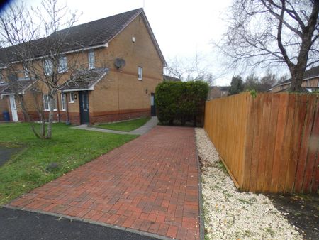 2 bedroom semi-detached house to rent - Photo 2