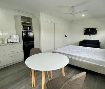 Brand New! – Includes all bills and internet - Singles Only - Photo 2