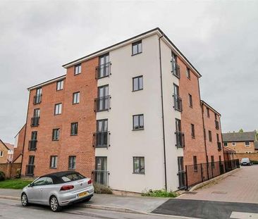 Renshaw Drive, Gedling, Nottingham, NG4 - Photo 1