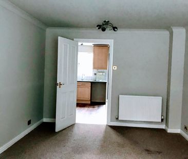 3 bed Semi-detached in Hopkins Way Wellesbourne, Wellesbourne, CV35... - Photo 1