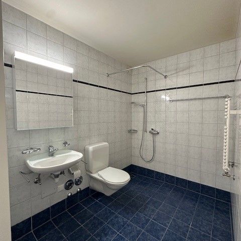 Appartement de 2.5 pièces au 2ème étage à Vevey - Photo 1