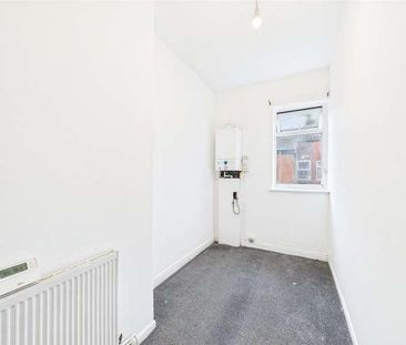 Damien Street, Longsight, Manchester, M12 - Photo 3