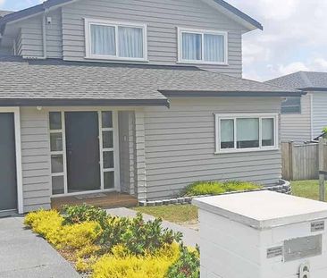 Lovely Family Home in Sought After Millwater - Photo 5