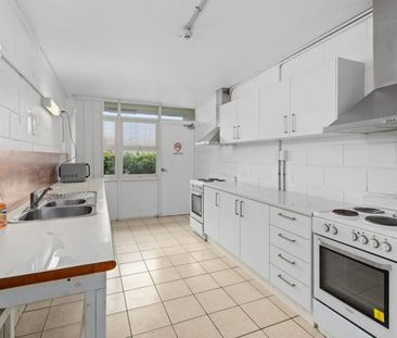 11/9 Bayliss Street, Toowong QLD 4066 - Apartment For Rent | Domain - Photo 3