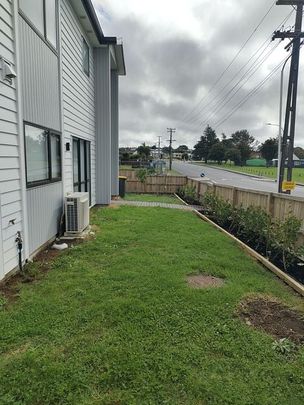 Modern New Built 3BDR Home in Manurewa! - Photo 1