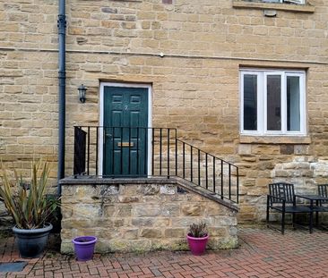 2 Bed Terraced House, Carr Mills, LS7 - Photo 6