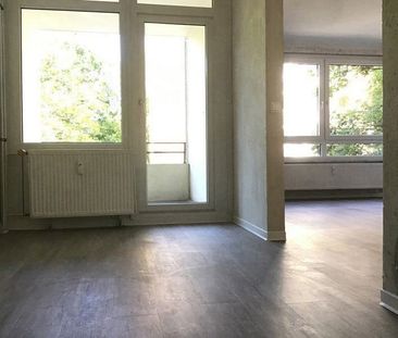 Interessante 3-Zimmer-Wohnung mit sonnigem Balkon, neuem Bad und fr... - Foto 2