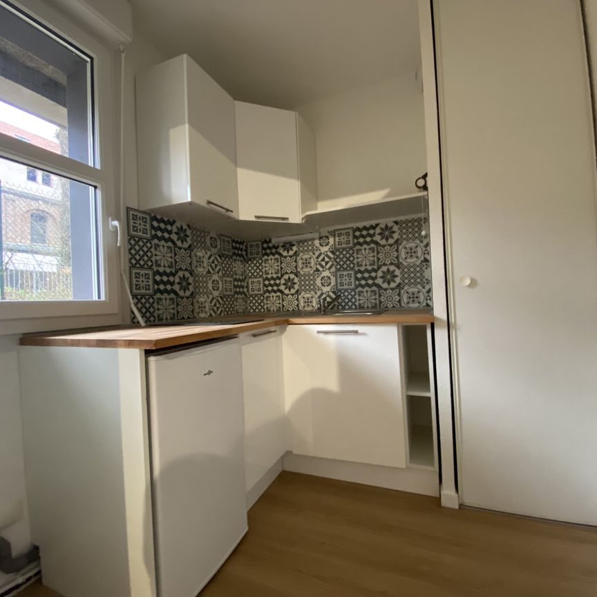 Location Appartement 1 pièce 27m² AMIENS 80080 - Photo 1