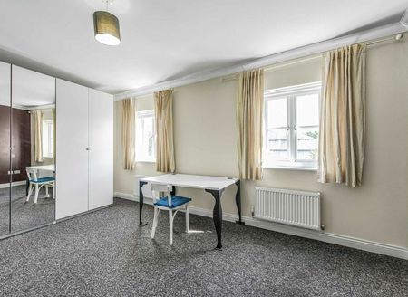 Dudley Mews - Photo 4