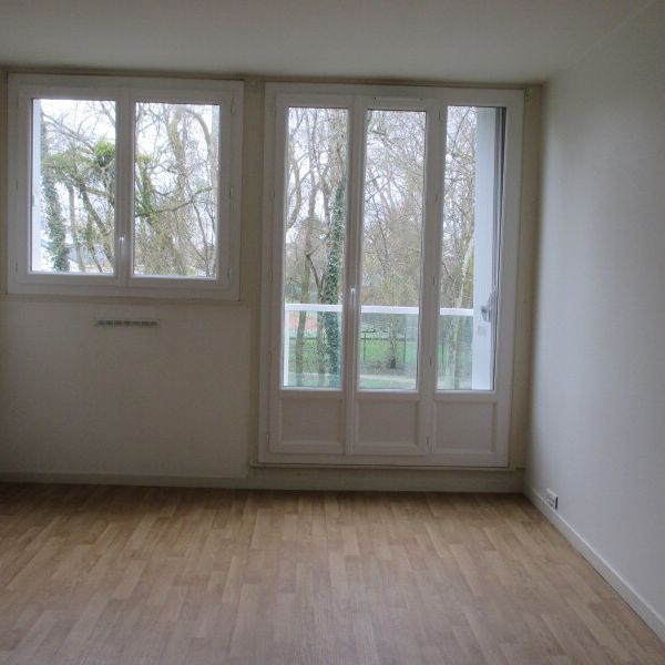 Location Appartement 1 Pièce 29 m² - Photo 1