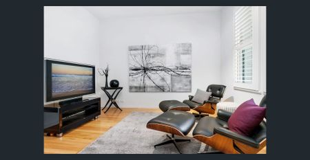 Prime Location, Impeccable Condition and Unmatched Convenience - Photo 3