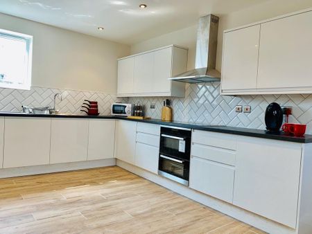 Eastcott Road - Photo 5