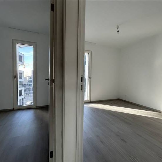Appartement te huur - Photo 1