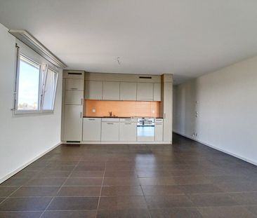 LUMINOUS AND FUNCTIONAL 2.5 ROOMS - Photo 2