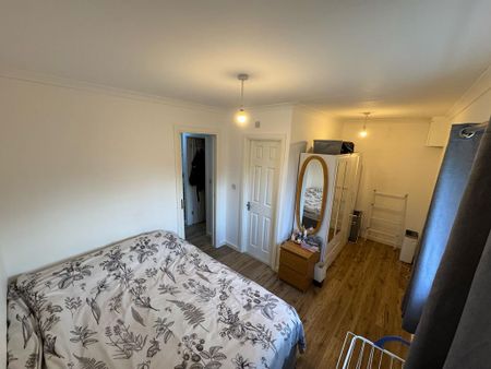 1 bedroom detached house to rent - Photo 3