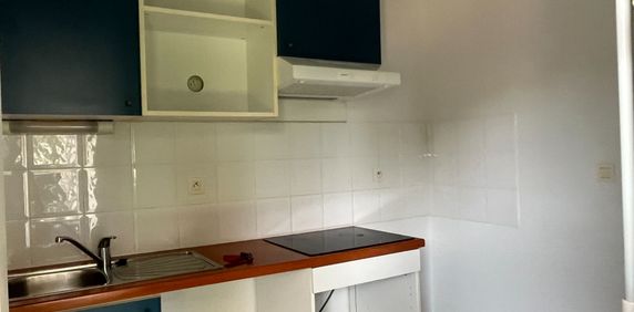Location Appartement 2 pièces 43m² - Photo 2