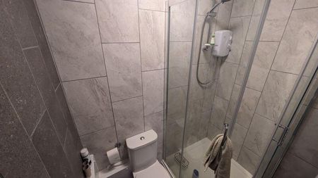 4 bedroom house to rent - Photo 4