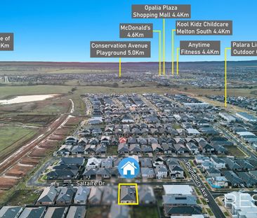 Sophisticated Contemporary Living in a Thriving Community - Photo 4