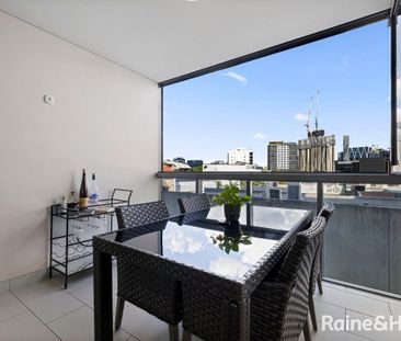 1032/16 Hamilton Place, Bowen Hills, QLD 4006 - Photo 5