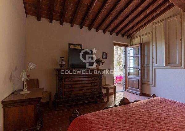 via miramare, 3, Camaiore, Tuscany 55041