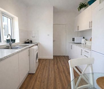 1 Bedroom Room To Let - Photo 4