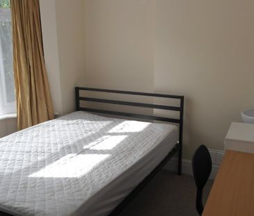 5 bedroom terraced house to rent - Photo 2