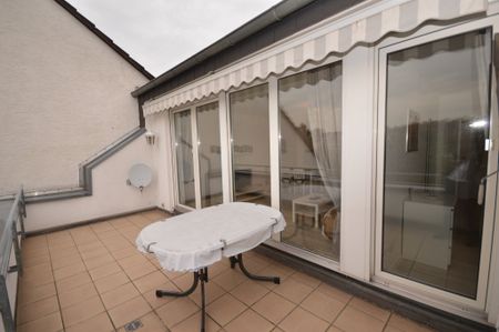 City-Residence: Inkl. PKW-Stellplatz: Modern möblierte 2-Zi.-Wohnung mit Dachterrasse - Photo 3