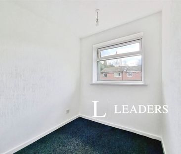 2 bedroom house to rent Frenchmoor Grove, Stoke-on-Trent, Staffords... - Photo 3