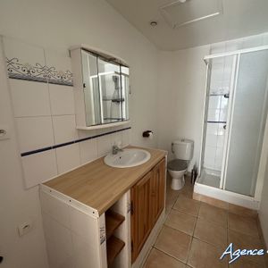 Location Appartement 2 pièces 49m² SIGEAN 11130 - Photo 2