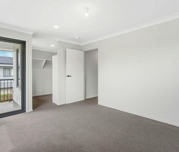 Brand New, Modern 4 Bedroom Home in South Ripley! - Photo 3