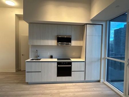 For Lease - 120 Broadway Avenue Unit# 609, Toronto, Ontario - Photo 3