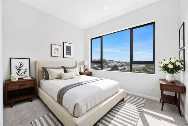 3 Bedrooms on Roseville St - Photo 1