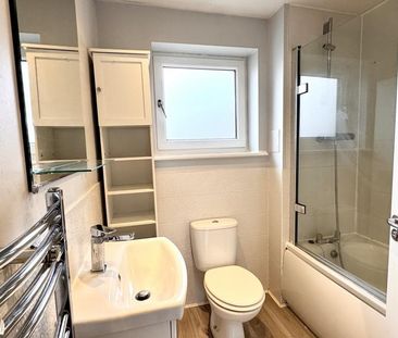 2 bedroom detached house to rent - Photo 1