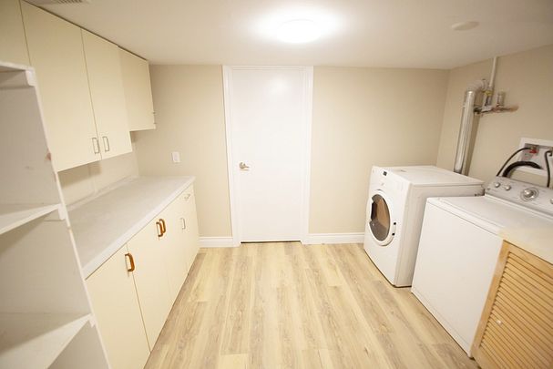 **BRAND NEW SUNNING APARTMENT AVAILABLE IN WELLAND - Photo 1