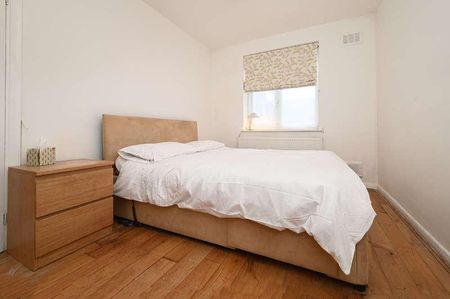 Wilfred Court, South Grove, Tottenham, London, N15 - Photo 3