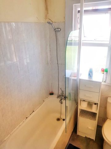 Room in a Shared House, Solway, N22 - Photo 2