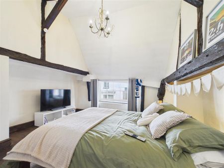 3 bedroom flat to rent - Photo 5