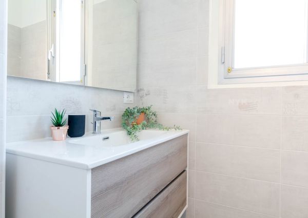 Wonderful single room in Via Riccardo Pitteri