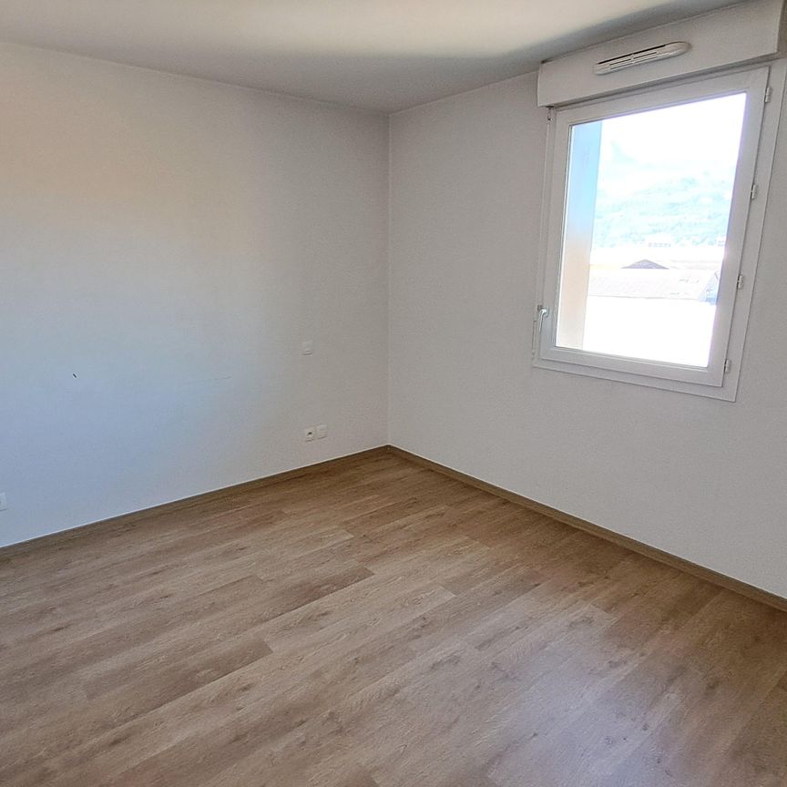 Location Appartement 2 pièces 43m² GRENOBLE 38100 - Photo 1