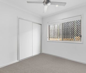 Charming Family Home in Flagstone - Photo 2