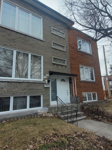 842 Rue Prieur E., Montréal (Ahuntsic-Cartierville), QC H2C - Photo 3