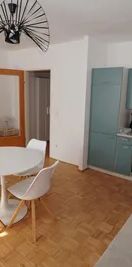 Voll möbliertes Studio mit Gemeinschaftsgarten - Foto 1