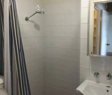 “SPACIOUS ONE BEDROOM UNIT” - Photo 5