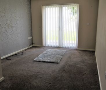 2 bedroom Bungalow for rent - Photo 1