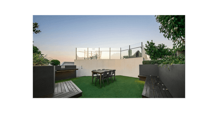 Modern 1-Bed Apartment with Pool & Secure Parking in Kangaroo Point - Photo 4