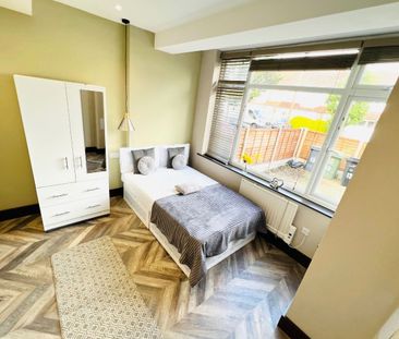 Room in a Shared House, Hawkhurst Road, SW16 - Photo 4