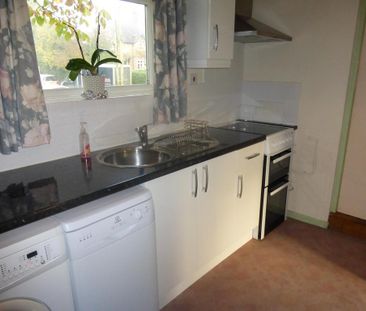 1 bedroom bungalow to rent - Photo 3