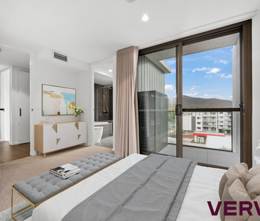 LUXURY APARTMENT IN THE HEART OF BRADDON - Photo 5